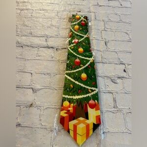 NUT CRACKER FESTIVE TIE 100% POLYESTER